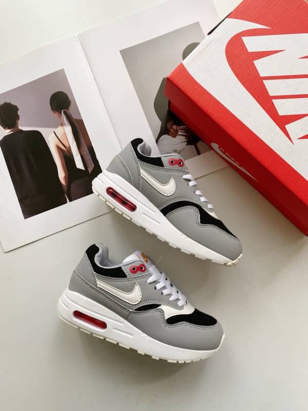 Nike Air Max 1