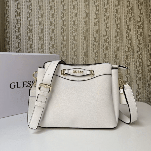 CARTERA GUESS