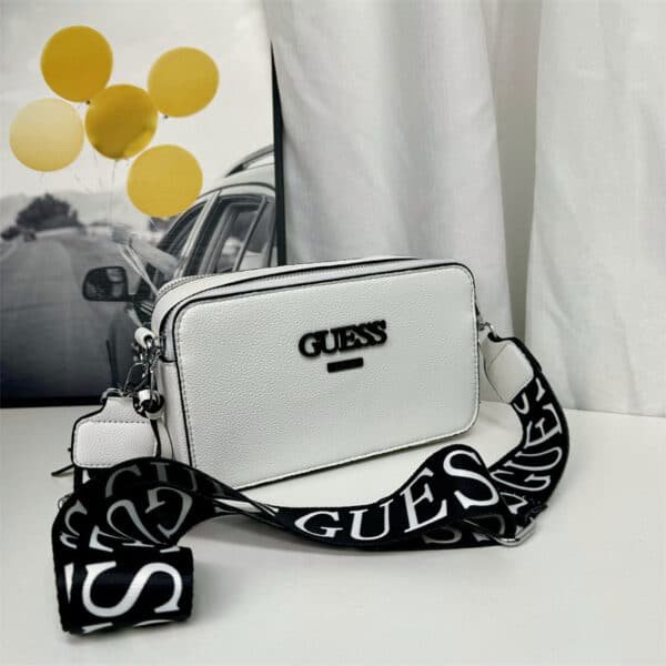 CARTERA GUESS