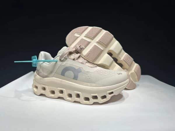 Cloudmonster Running Trainers - Image 13