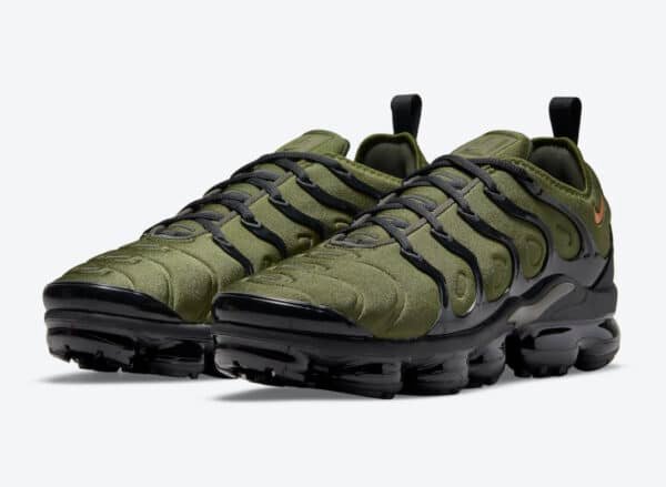 Nike Air VaporMax Plus - Image 20