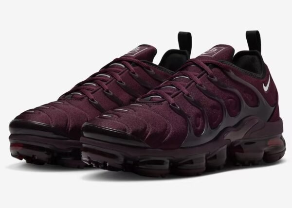 Nike Air VaporMax Plus - Image 8