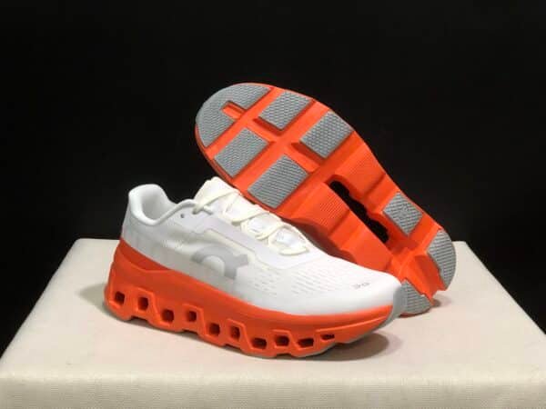 Cloudmonster Running Trainers