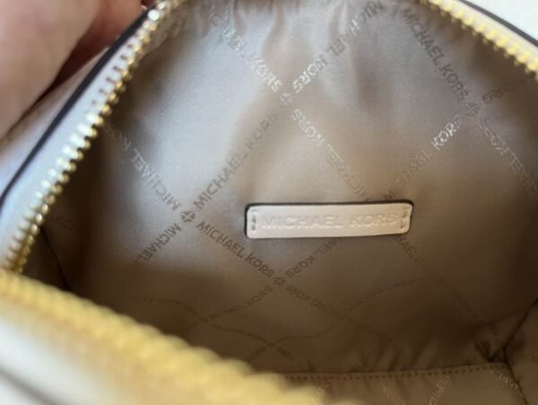 2024 Michael Kors TRAVEL White - Image 8