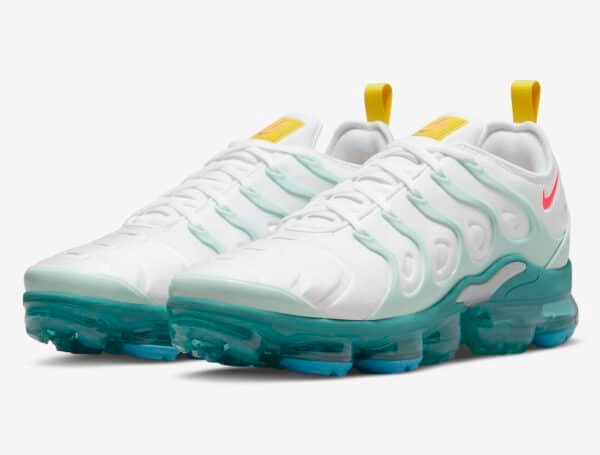 Nike Air VaporMax Plus - Image 19