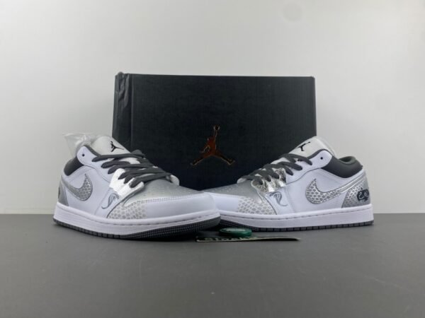 Air Jordan 1 - Image 7