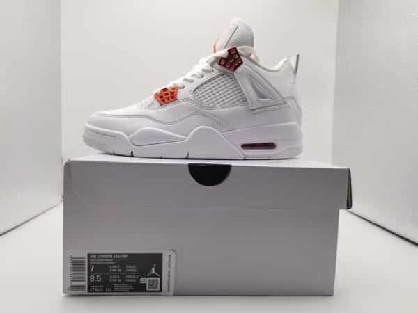 Air Jordan 4 v3 - Image 3