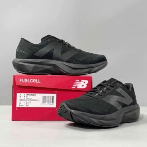 New Balance FuelCell Rebel V4