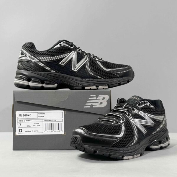 New Balance 860v2