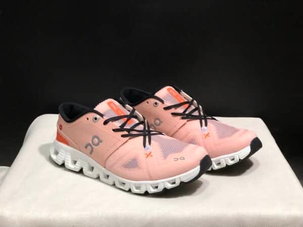On M Cloud X (Mujer)