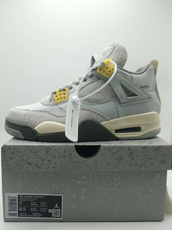 Air Jordan 4 v1 - Image 12