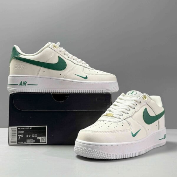 Nike Air Force 1 - Image 4