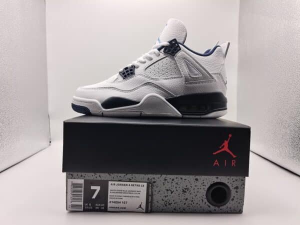 Air Jordan 4 v2 - Image 12