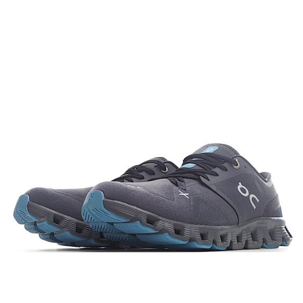 On M Cloud X (Hombres) - Image 5