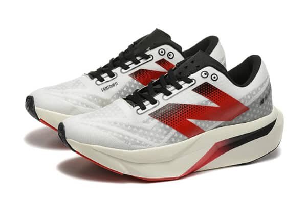 New Balance FuelCell Rebel V4 - Image 3