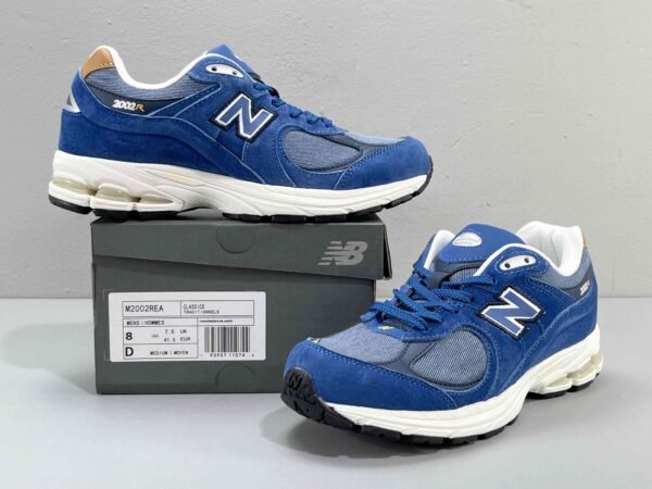 New Balance 2002R - Image 2