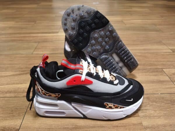 NIKE AIR MAX FURY OSA NRG - Image 2