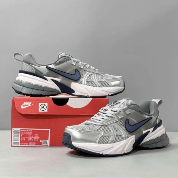 Nike V2K Run - Image 6