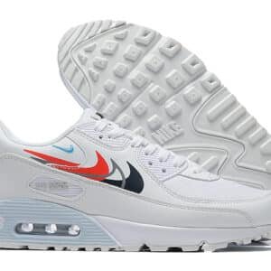 MAX90