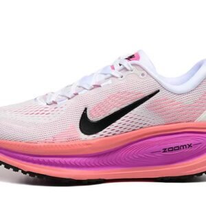 NIKE VOMERO V18