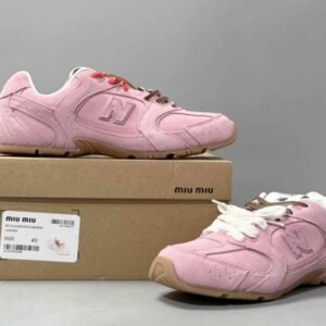 NEW BALANCE MIU MIU