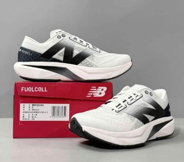 NEW BALANCE ELITE V4
